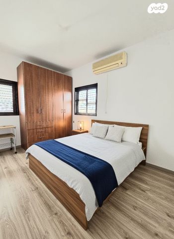 דופלקס, הרב קוק, רמב"ם, ראשון לציון