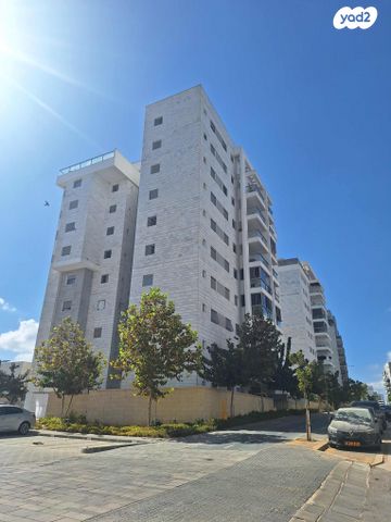 נווה שרון / שער העיר