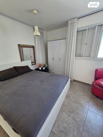 דירה, יד ושם, שכונה ג', באר שבע