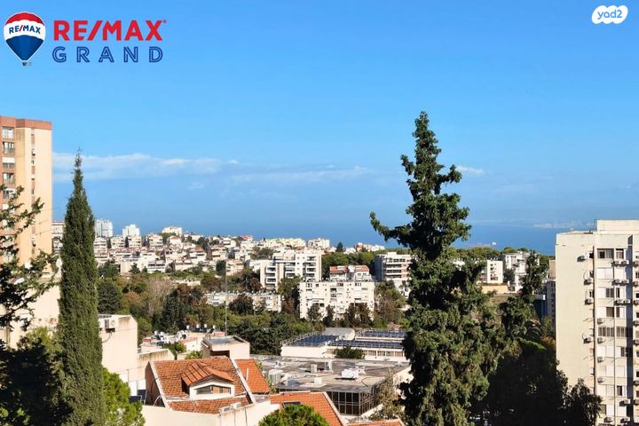 דירה, הפרחים, רמת בן גוריון, חיפה