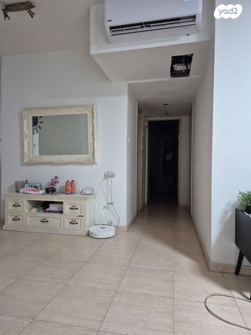 דירה, ליבת העיר, יהוד מונוסון