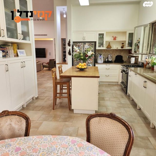 בית פרטי/ קוטג', כפר ורבורג