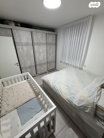 דירה, קרית מנחם, אופקים