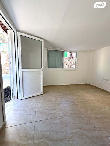 דירת גן, אשכול, כרמיאל