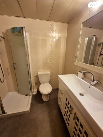 בית פרטי/ קוטג', שדרות מנחם בגין, גבעת אולגה, חדרה