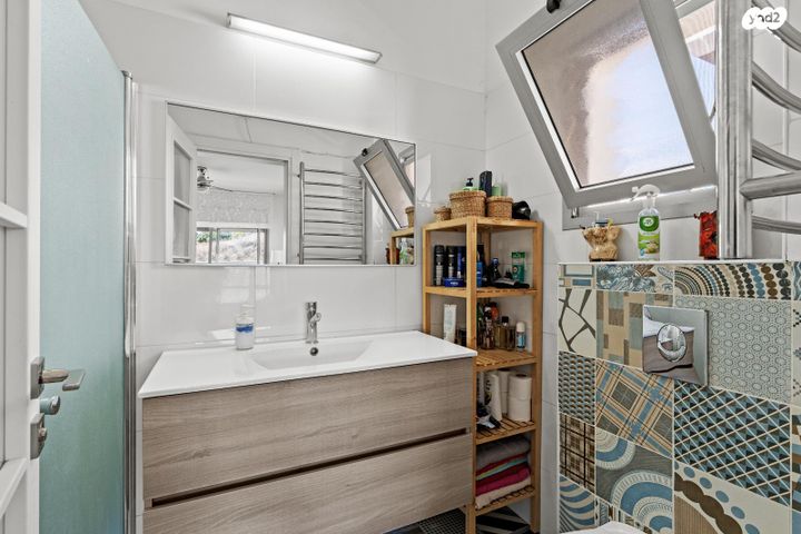 בית פרטי/ קוטג', אסתר המלכה 95, מוריה, מודיעין מכבים רעות