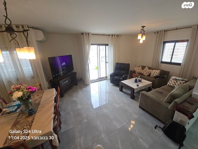 דופלקס, שדרות גולדה מאיר, קרית נורדאו, נתניה