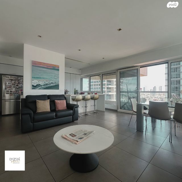 ניסים אלוני 