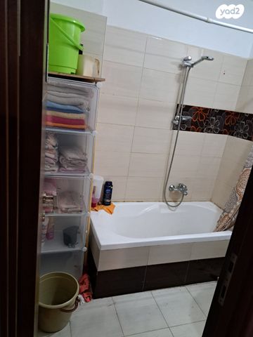 דירה, רש"י, באר שבע