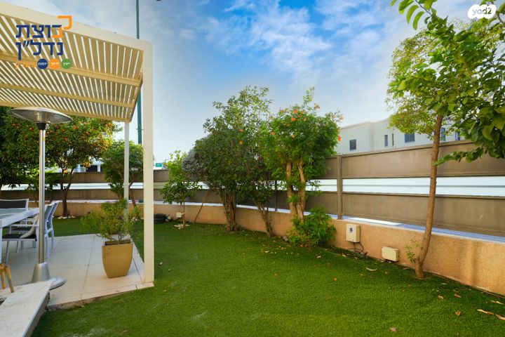 דו משפחתי, כפר יונה