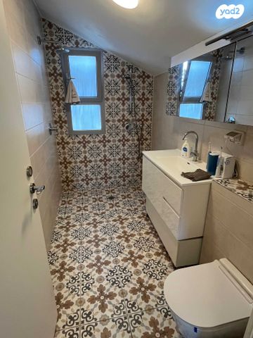 דופלקס, נעמי שמר, נווה זמר, רעננה