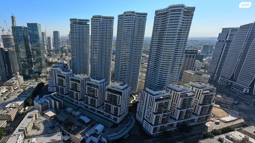 גג/ פנטהאוז, גרציאני יצחק, גני שרונה, קרית הממשלה, תל אביב יפו