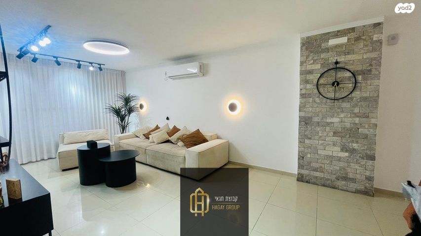 דירה, שדרות הרצל 24, נווה דוד, רמלה