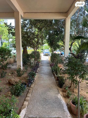 דופלקס, המעפיל 2, שכונת גפן, רמת גן