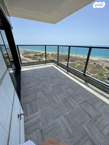 דירה, אריק איינשטיין 1, דרום חדש, פארק הים, בת ים