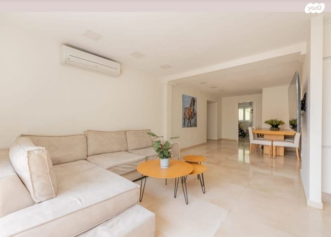 דירה, גבעתיים