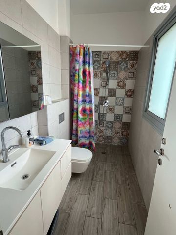 דופלקס, נעמי שמר, נווה זמר, רעננה