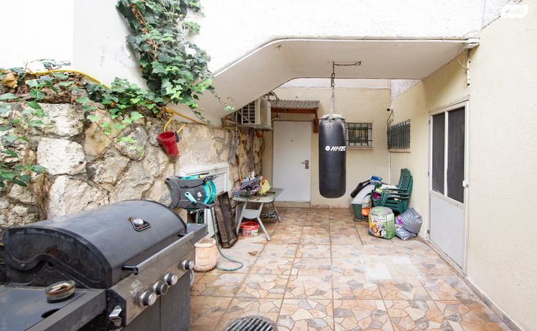 דירת גן, הנורית, גבעת שרת, בית שמש