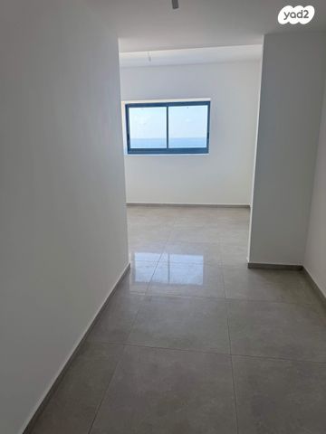 דירה, ארזי הלבנון, עין הים, חדרה