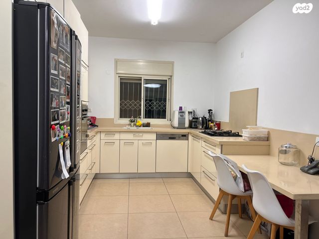 דירה, קרן היסוד 22, מרכז העיר, סביניה, הוותיקה, קרית ביאליק