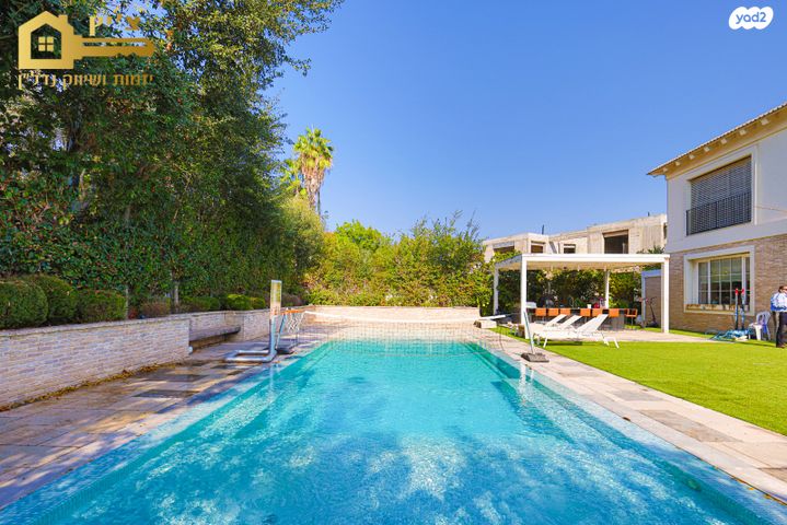 בית פרטי/ קוטג', סביון