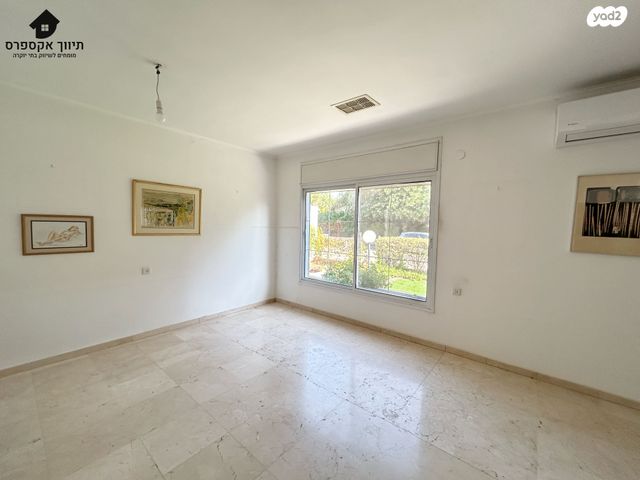 בית פרטי/ קוטג', עומר