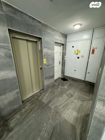 דירה, חליל, המוזיקה, שדרות