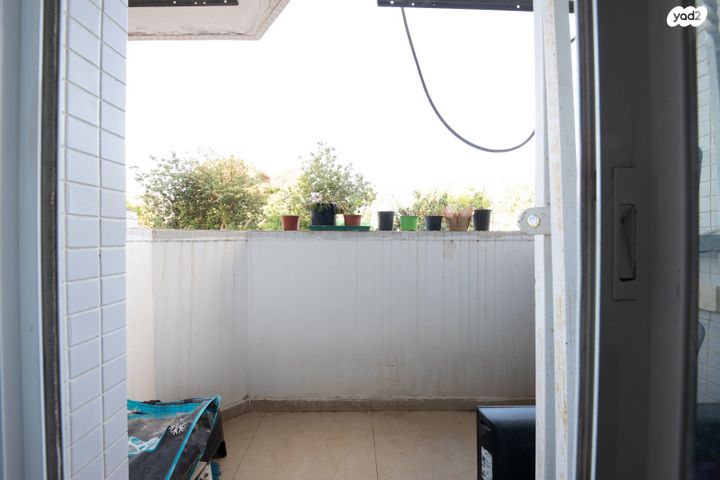 דירה, יונה צבי פיינשטיין, מישור הנוף, ראשון לציון