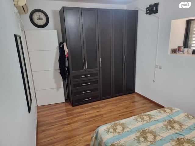 דירה, ארלוזורוב 25, כפר סבא