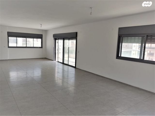 גג/ פנטהאוז, קרית אתא