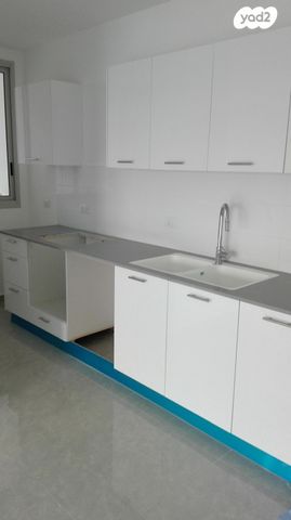 דירה, אצ"ל, רמת חן ובן ציון, נתניה