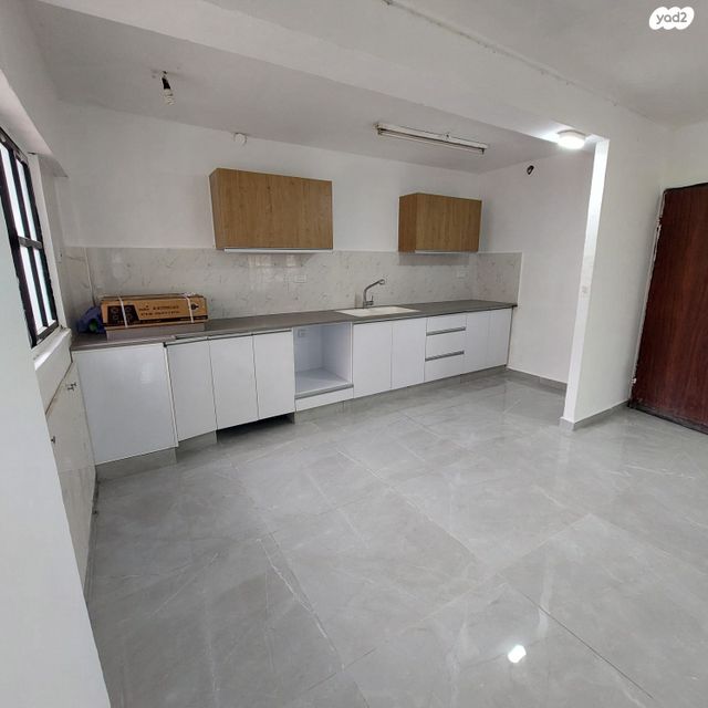 דירה, צה"ל 7, גיורא, רמלה