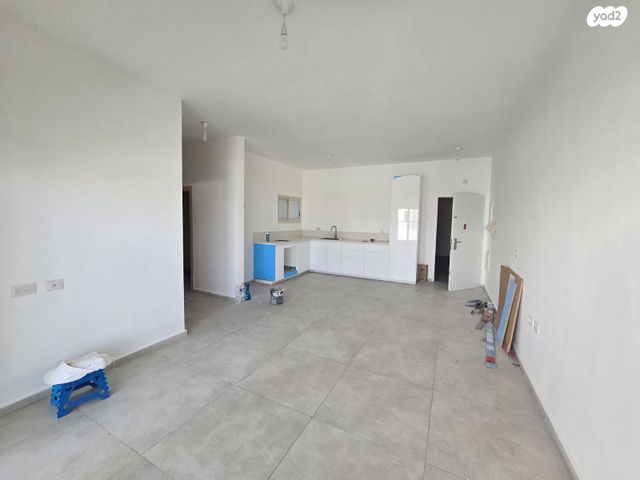 דירה, אסא המלך, יהושפט, ערד