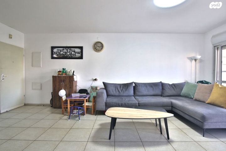 דירה, יקינטון, גבעת הרקפות, קרית ביאליק