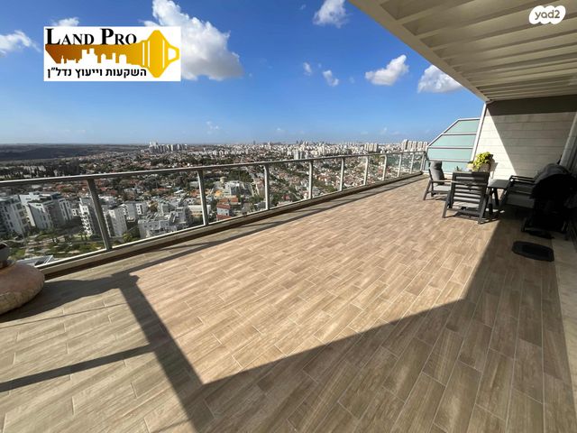 דירה, הרקפות, ראשון לציון