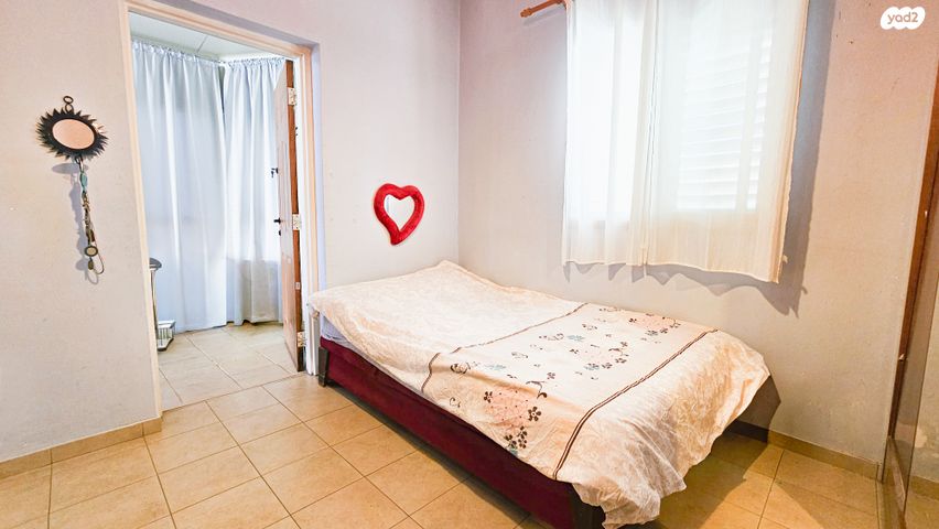 בית פרטי/ קוטג', עופרים 4, מוטה גור, גן יבנה