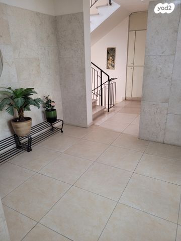 דירה, טלביה, קוממיות, ירושלים