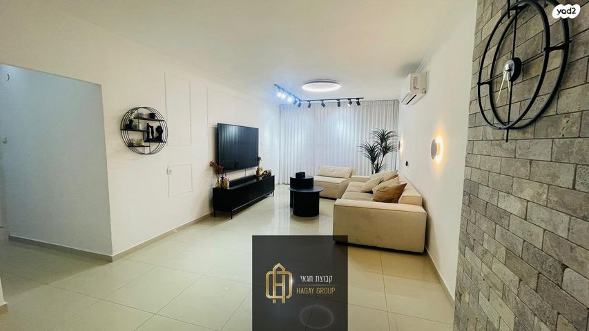 שדרות הרצל 24