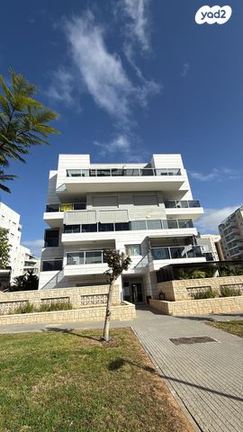 דירה, שדרות עמק יזרעאל, שקמים ואגמים, אשקלון