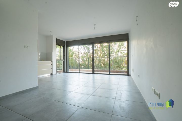 דירה, פנחס רוטנברג, נגבה, רמת גן