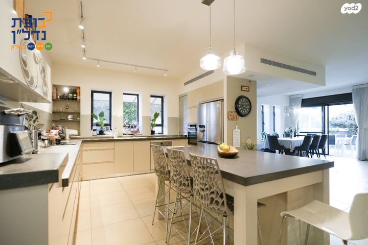 דו משפחתי, כפר יונה