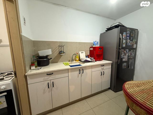 דירה, שדרות מנחם בגין 3, קיבוץ גלויות, קרית מלאכי