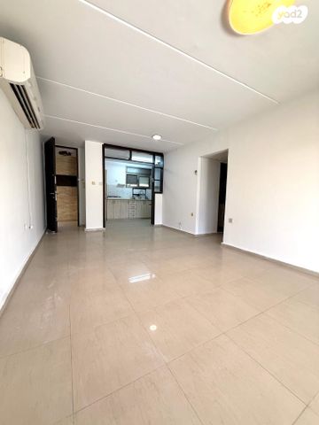 דירת גן, אשכול, כרמיאל