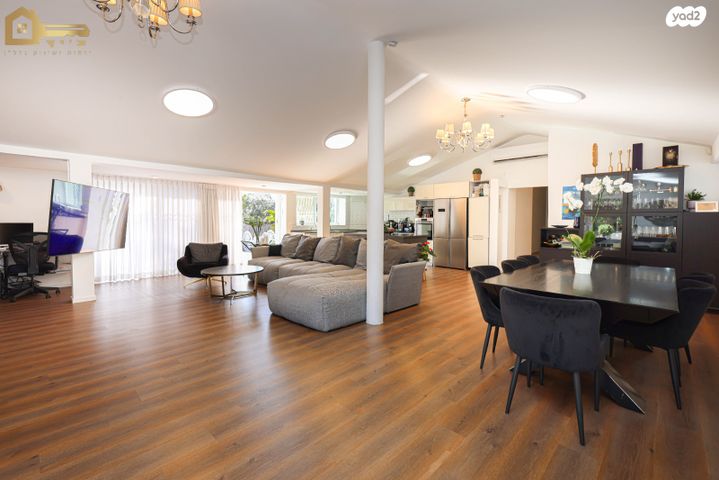 בית פרטי/ קוטג', סביון, סביון