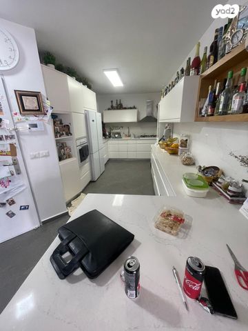 דירה, שדרות עמק יזרעאל, שקמים ואגמים, אשקלון