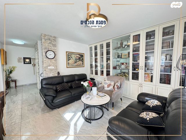 בית פרטי/ קוטג', בשמת, גבע בנימין, אדם - גבע בנימין