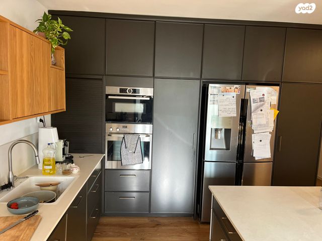 דירה, שיכון דן, נווה דן, תל אביב יפו