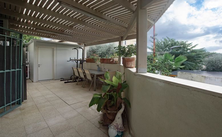 דירת גן, הנורית, גבעת שרת, בית שמש