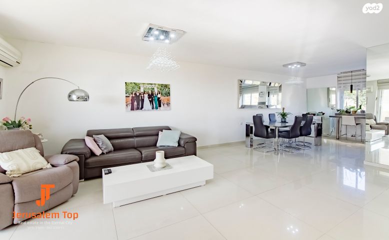 פרץ ברנשטיין 