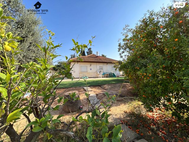 בית פרטי/ קוטג', עומר